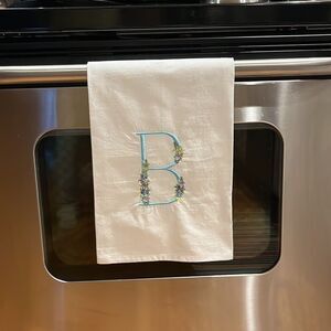 Embroidered DG Collections 100% Cotton 27"x27" Flour “B” Monogram Towel